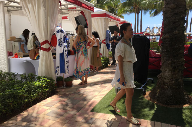 Acqualina popup shops