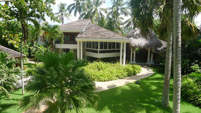 villa for sale