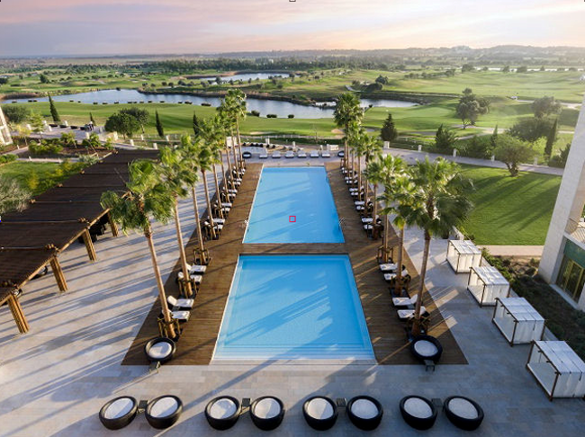 Anantara Vilamoura pool