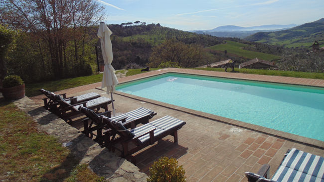 Casa San Gabriel pool view