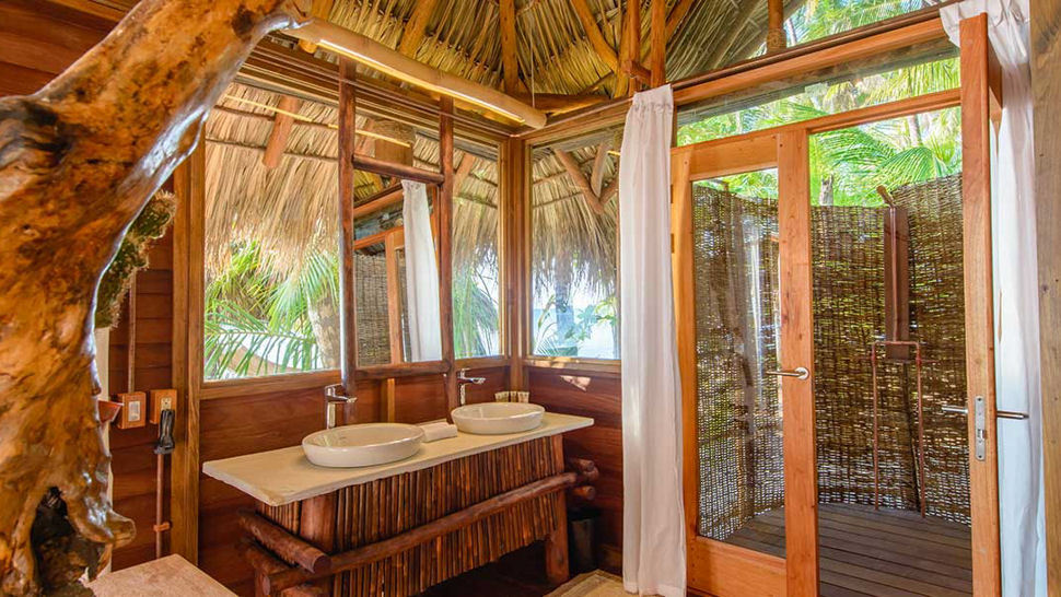 Calala Island outdoor bathroom