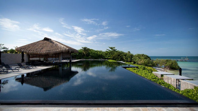 NIZUC Resort & Spa