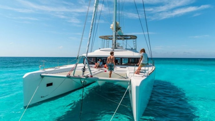 Mykonos catamaran