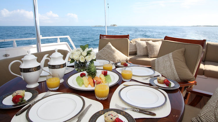 yacht lunch