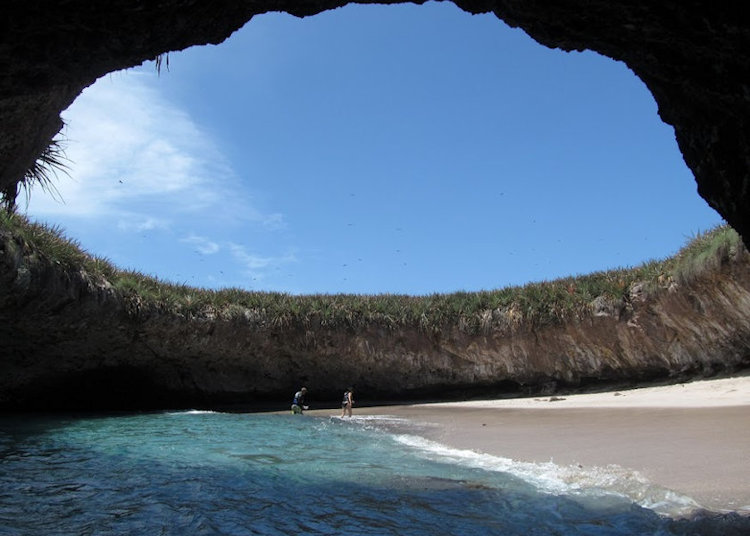 crater beach