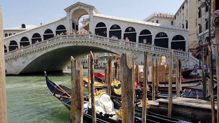 Rialto Bridge