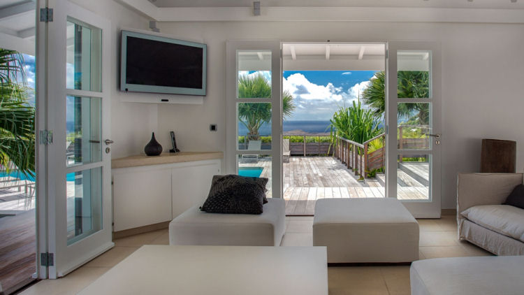 Villa Vina interior