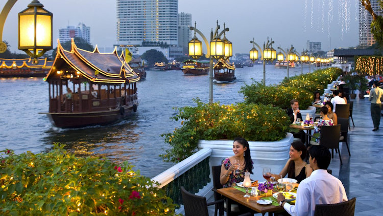 Mandarin Oriental Bangkok riverside