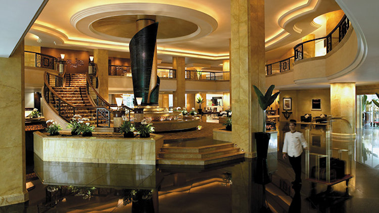 Shangri La Kuala Lumpur lobby