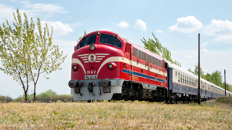 Budapest to Prague train