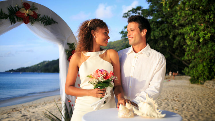 Seychelles wedding 