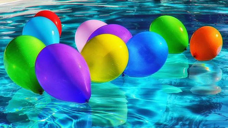summer party balloons