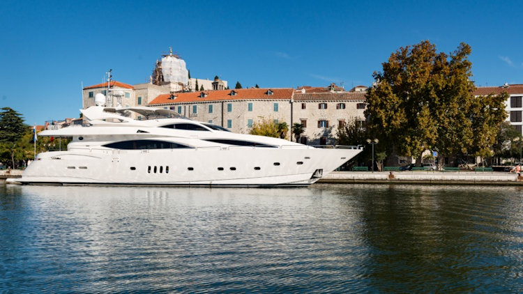 Baby I yacht in Croatia