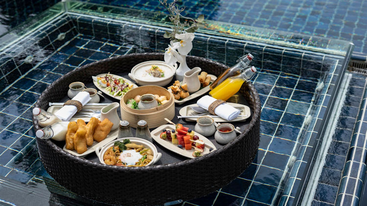 Banyan Tree Phuket floating tray