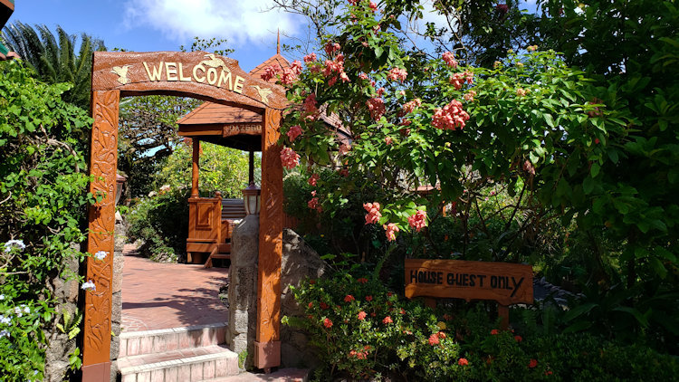 Ladera Resort gate