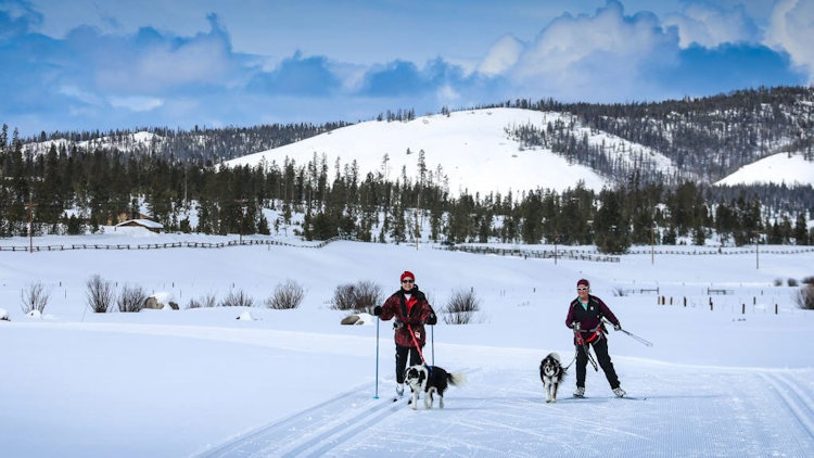 Devils Thumb cross country skiing