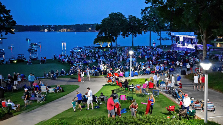 concert by the lake