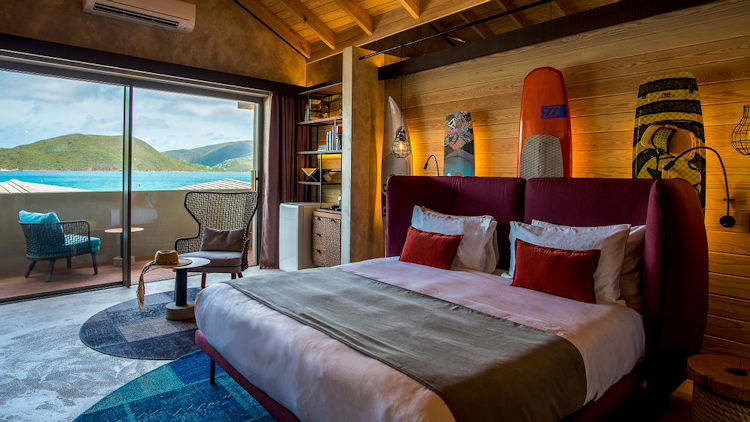 Saba Rock guestroom