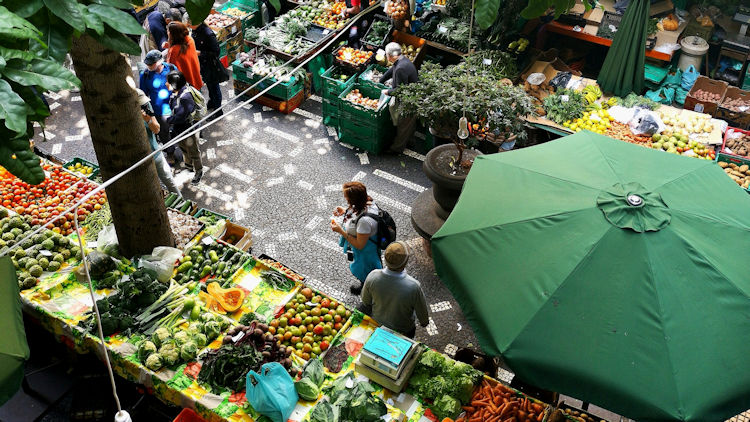 farmers market