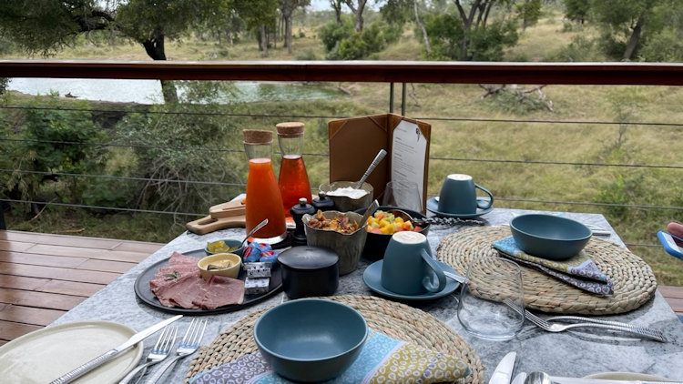 Serondella Lodge meal