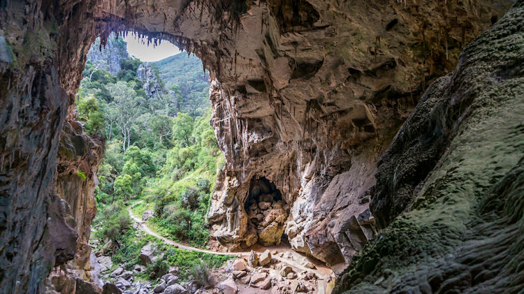 Jenolan Caves