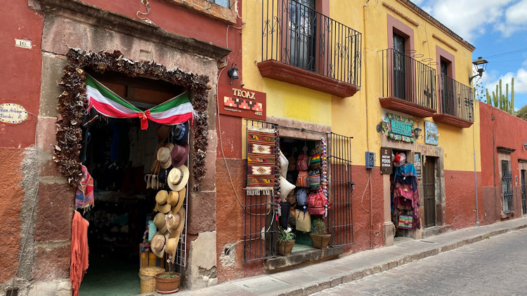 San Miguel de Allende shops