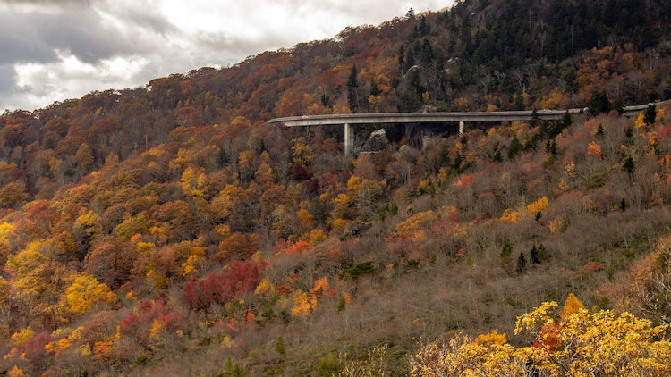 Trending Luxury Travel Destinations to Discover this Autumn
