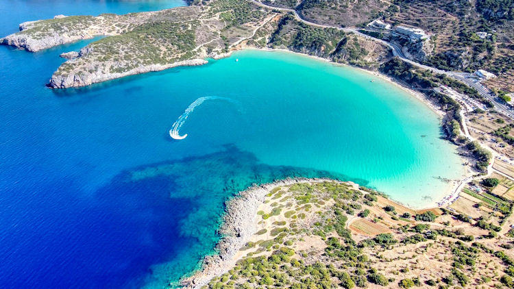 Τα πιο πολυτελή ελληνικά νησιά για τις επόμενες διακοπές σας