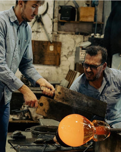 murano glass making