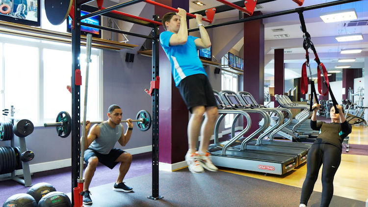 Marriott London workout room