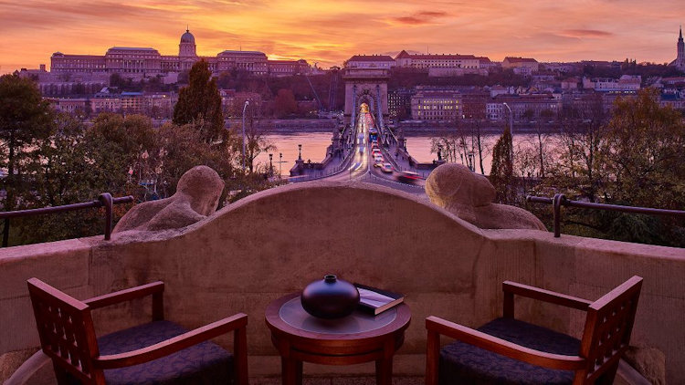 Four Seasons Hotel Gresham Palace Budapest