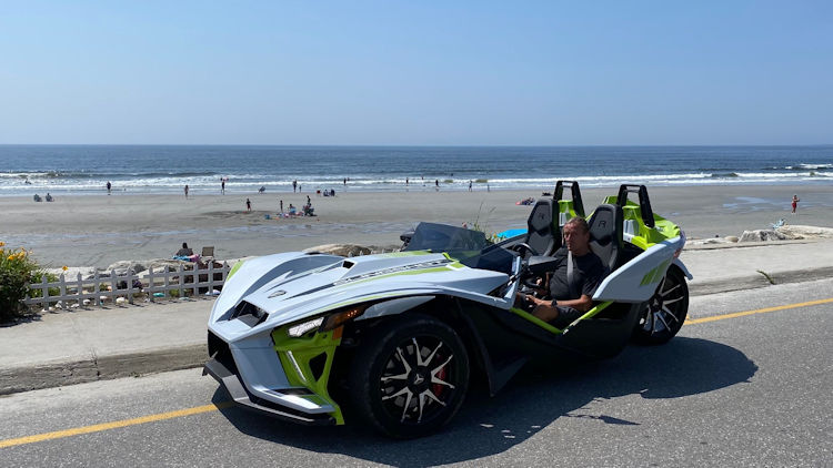 Slingshot at the beach