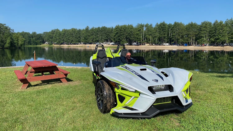 Polaris Slingshot picnic