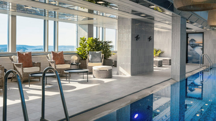 Radisson Blu Plaza Hotel, Oslo pool