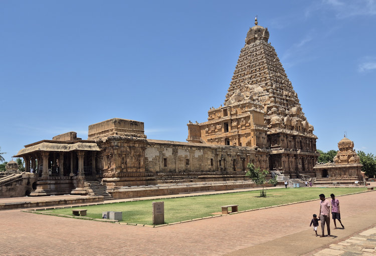 Tanjore temple