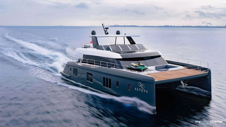 catamaran