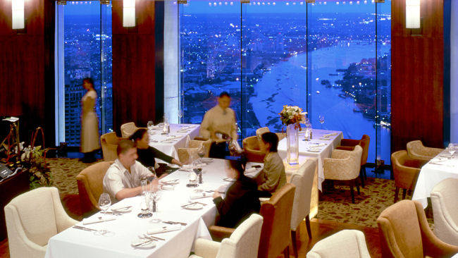 Tower Club at lebua Mezzaluna restaurant