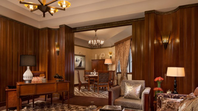 Fairmont Peace Hotel Suite