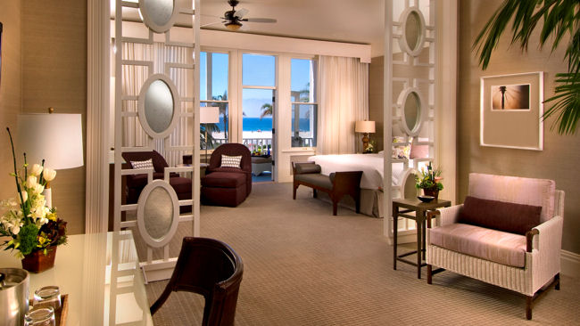 Hotel Del Coronado room renovation