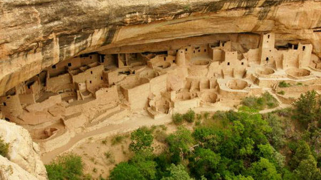 Mesa Verde National Park cliff dwelling