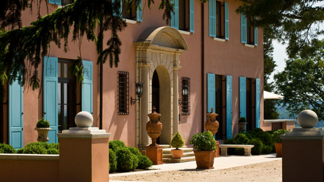 Glenmere Mansion entrance